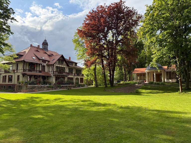 Das Foto zeigt den Arvedshof in Frohburg.